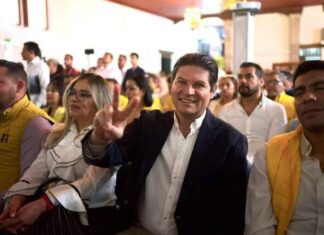 ALFONSO MARTÍNEZ SE REGISTRARÁ EL DOMINGO ANTE EL IEM