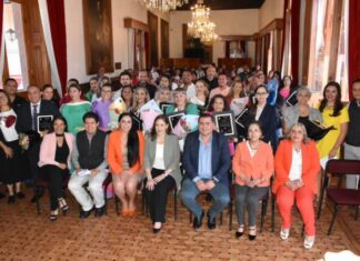 75 LEGISLATURA RECONOCE A TRABAJADORES SINDICALIZADOS DEL CONGRESO DE MICHOACÁN