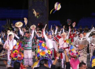 RECONOCEN A PARTICIPANTES DE LA K’UÍNCHEKUA POR PRESERVAR LA CULTURA