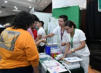SI VISITAS EL FESTIVAL DE ORIGEN ACUDE AL ESTAND DEL IMSS; OFRECE VACUNAS Y ASESORÍA