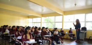 DOCENTES REFUERZAN ESTRATEGIA CONTRA ADICCIONES DESDE LAS AULAS