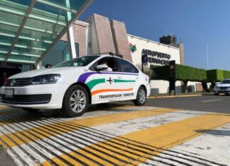Celebra Alfonso Martínez regresen los vuelos al AICM