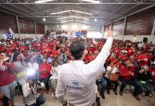 Priismo moreliano se volca en torno a Alfonso Martínez