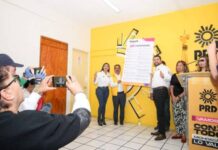 Firma Araceli Saucedo 20 compromisos por las niñas, niños y adolescentes