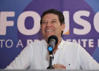 PRESENTA ALFONSO MARTÍNEZ, TERCER EJE DE GOBIERNO; VA POR MÁS OBRA PÚBLICA