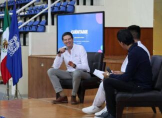 ALFONSO MARTÍNEZ AFIANZA RESPALDO DE ESTUDIANTES UNIVERSITARIOS