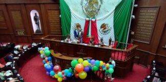 NIÑOS PROPONEN INICIATIVAS EN EL PARLAMENTO INFANTIL DE MICHOACÁN