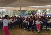 Respaldar con becas a quienes busquen estudiar en extranjero ofrece Gisela Vázquez