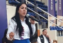 Becas, apoyos para el deporte y la cultura ofrece Gisela Vázquez a jóvenes de la UVAQ