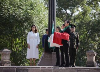 Con izamiento de Banderas inician festejos por 483 aniversario de Morelia