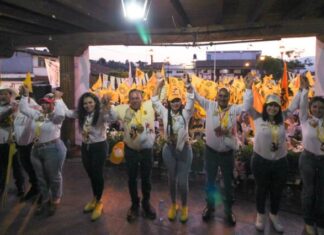 Desborda entusiasmo Opopeo en apoyo a Araceli Saucedo