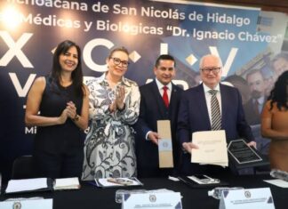 SEE RECONOCE LABOR HUMANISTA DE LA FACULTAD DE MEDICINA