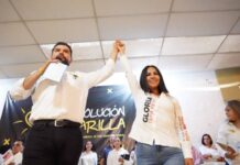 EN LA NICOLÁS ROMERO DE ZITÁCUARO MANIFIESTAN RESPALDO A GLORIA TAPIA