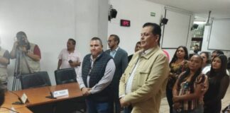 IEM ENTREGA CONSTANCIA A MARIO REYES TAVERA COMO PRESIDENTE ELECTO DE TIQUICHO