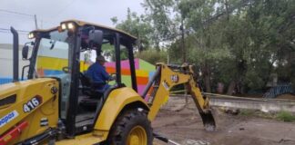 OOAPAS ATIENDE FUGA EN LÍNEA DE AGUA POTABLE, EN COLONIA FÉLIX IRETA