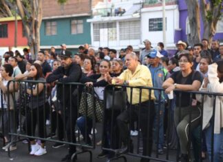 Con gran ilusión de ser nicolaita, jóvenes acuden al segundo día de exámenes de admisión de la UMSNH