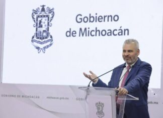 Bedolla impulsará creación de segunda terminal de vehículos para la inversión en LC