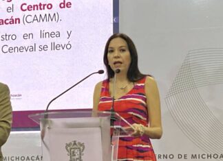 Suman 2 mil 600 aspirantes a normales de Michoacán