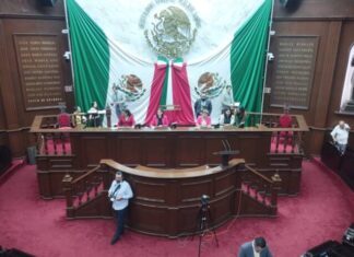 PROPONE ADRIANA HERNÁNDEZ INICIATIVA PARA TOMAR PROTESTA AUTOMÁTICAMENTE A LAS DIPUTACIONES SUPLENTES