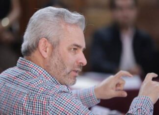 Bedolla pide reconocer el autogobierno indígena en la dispersión del FAIS