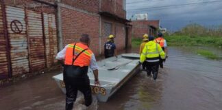 Continúan las labores de apoyo y auxilio en la Carlos Salazar