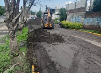 Gobierno Municipal implementa intensa jornada de limpieza preventiva en ríos y drenes