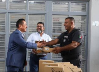 Entrega Torres Piña equipamiento a custodios de centros penitenciarios