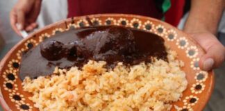 Todo listo para el arranque de la Feria del Mole de Santa María