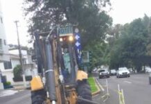 OOAPAS repara socavón en lateral de Camelinas