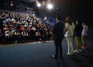 DIF Morelia fomenta la inclusión y sensibilización sobre el Autismo con proyección de película en el cine