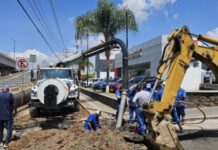 OOAPAS REPARA SOCAVÓN EN SALIDA A MIL CUMBRES