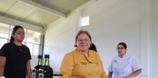 RECIBEN ESTUDIANTES DE LA UTM CONFERENCIAS Y TALLERES DE GASTRONOMÍA ESPAÑOLA