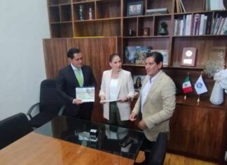 ERNESTO NÚÑEZ Y CRISTIAN JARAMILLO ENTREGAN INFORME DE LABORES LEGISLATIVAS