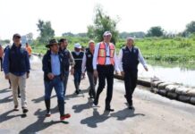 SUPERVISA ALFONSO MARTÍNEZ LIMPIEZA Y DRAGADO EN COLONIAS DEL PONIENTE DE MORELIA