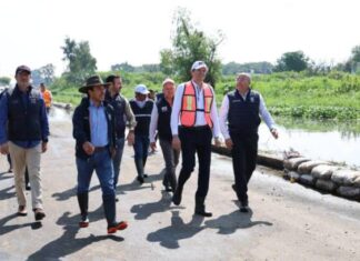 SUPERVISA ALFONSO MARTÍNEZ LIMPIEZA Y DRAGADO EN COLONIAS DEL PONIENTE DE MORELIA