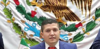 VICENTE GÓMEZ REFRENDA COMPROMISO CON EL DISTRITO XIX