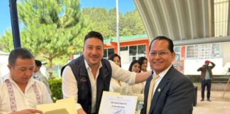 CECYTEM CRESCENCIO MORALES CUMPLE 20 AÑOS DE FORMAR JÓVENES COMPETITIVOS