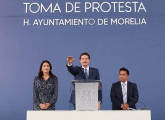 ALFONSO MARTÍNEZ ALCÁZAR RINDE PROTESTA COMO PRESIDENTE MUNICIPAL DE MORELIA PARA EL PERIODO 2024-2027