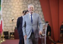 Centro Oncológico se fortalece como instituto por decreto estatal: Bedolla