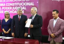 ENTREGA BEDOLLA, INICIATIVA DE REFORMA AL STJEM