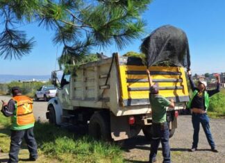 AYUNTAMIENTO DE MORELIA Y VECINOS, PARTICIPAN EN JORNADA INTEGRAL EN BONANZA