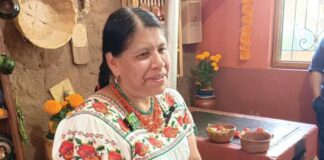 GASTRONOMÍA MICHOACANA, PARTE DE LA SEMANA DE MUERTOS