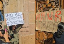 PERIODISTAS EN MORELIA EXIGEN JUSTICIA PARA MAURICIO CRUZ
