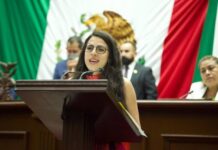 Diputada Bugarini se despide del ex presidente López Obrador, en nombre de la bancada de Morena