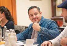 Poder Legislativo debe privilegiar el diálogo y respetar la pluralidad: Víctor Manríquez