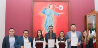 ESTUDIANTES DEL CECYTEM REALIZARÁN PRÁCTICAS EN AYUNTAMIENTO DE HUANDACAREO