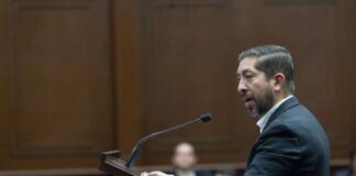Formalizar campamentos tortugueros para potenciar su labor, propone el diputado Abraham Espinoza
