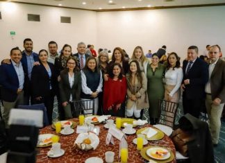 Reconoce Congreso, labor de periodistas en primer año legislativo