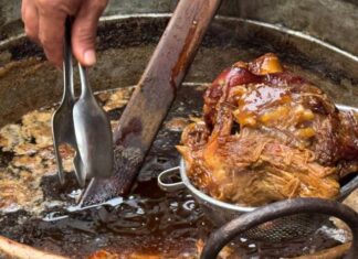 Carnitas michoacanas, se quedan en el paladar de Italia