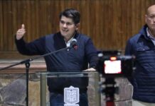 Firma Toño Ixtláhuac convenio de civilidad y transparencia en decisión comunitaria sobre Autogobiernos